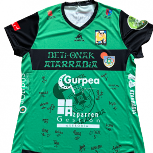 Camiseta Oficial de balonmano de Gurpea Beti Onak. Firmada por la plantilla